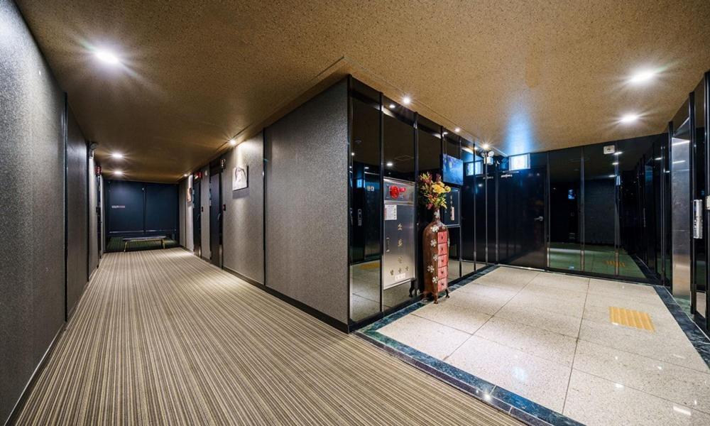 Sillim Hotel Urban Сеул Екстер'єр фото